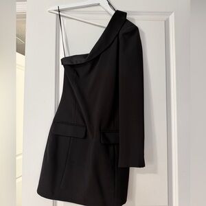 Chic One-Shoulder Black Dress